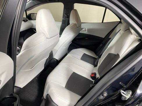 Used 2022 Toyota Corolla XSE image 25