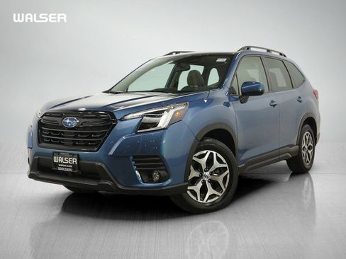 Used 2024 Subaru Forester Premium image 1