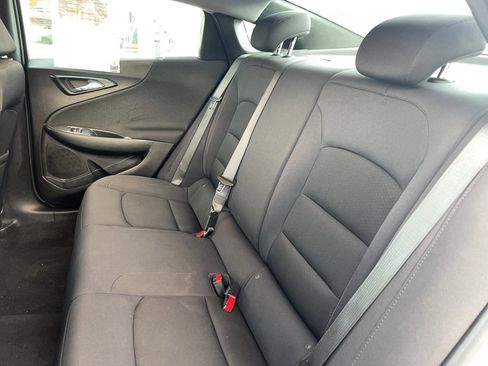 Used 2023 Chevrolet Malibu LT FWD image 7