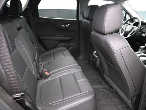 Used 2023 Chevrolet Blazer LT w/ Midnight/Sport Edition AWD/4WD image 17