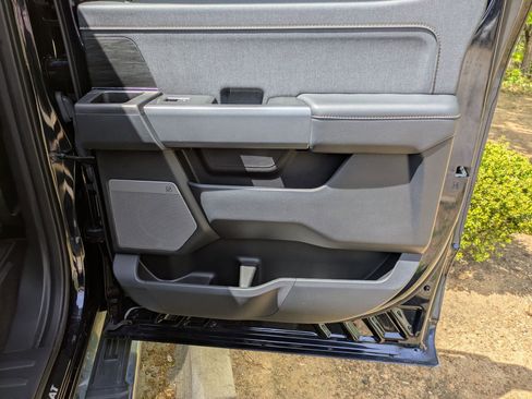 Used 2024 Ford F150 Lariat w/ FX4 Off-Road Package image 35