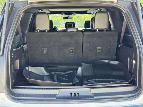 Used 2019 Ford Expedition Max Limited AWD/4WD image 13
