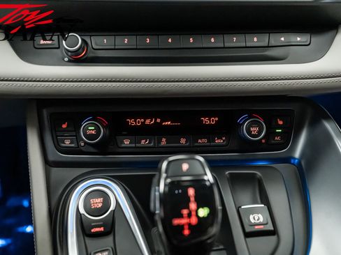 Used 2015 BMW i8 image 38