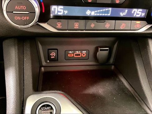 Used 2025 Nissan Sentra SR FWD image 15