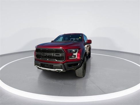 Used 2018 Ford F150 Raptor w/ Equipment Group 802A Luxury image 3