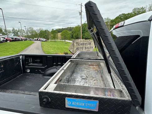 Used 2019 Ford F250 XLT AWD/4WD image 14