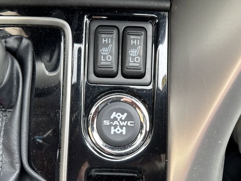 Used 2022 Mitsubishi Eclipse Cross SE image 15