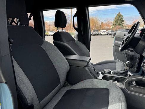 Used 2022 Ford Bronco Big Bend image 33