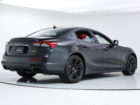 Certified 2023 Maserati Ghibli Modena Q4 image 5