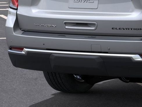 New 2026 GMC Yukon XL Elevation w/ Elevation Premium Package RWD image 14