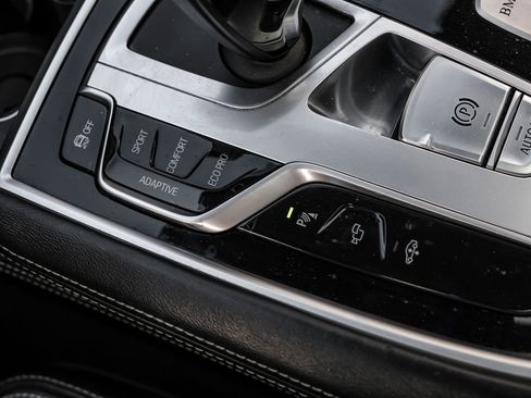 Used 2019 BMW ALPINA B7 xDrive ALPINA B7 xDrive Sedan 4D w/ Luxury Rear Seating Package image 25