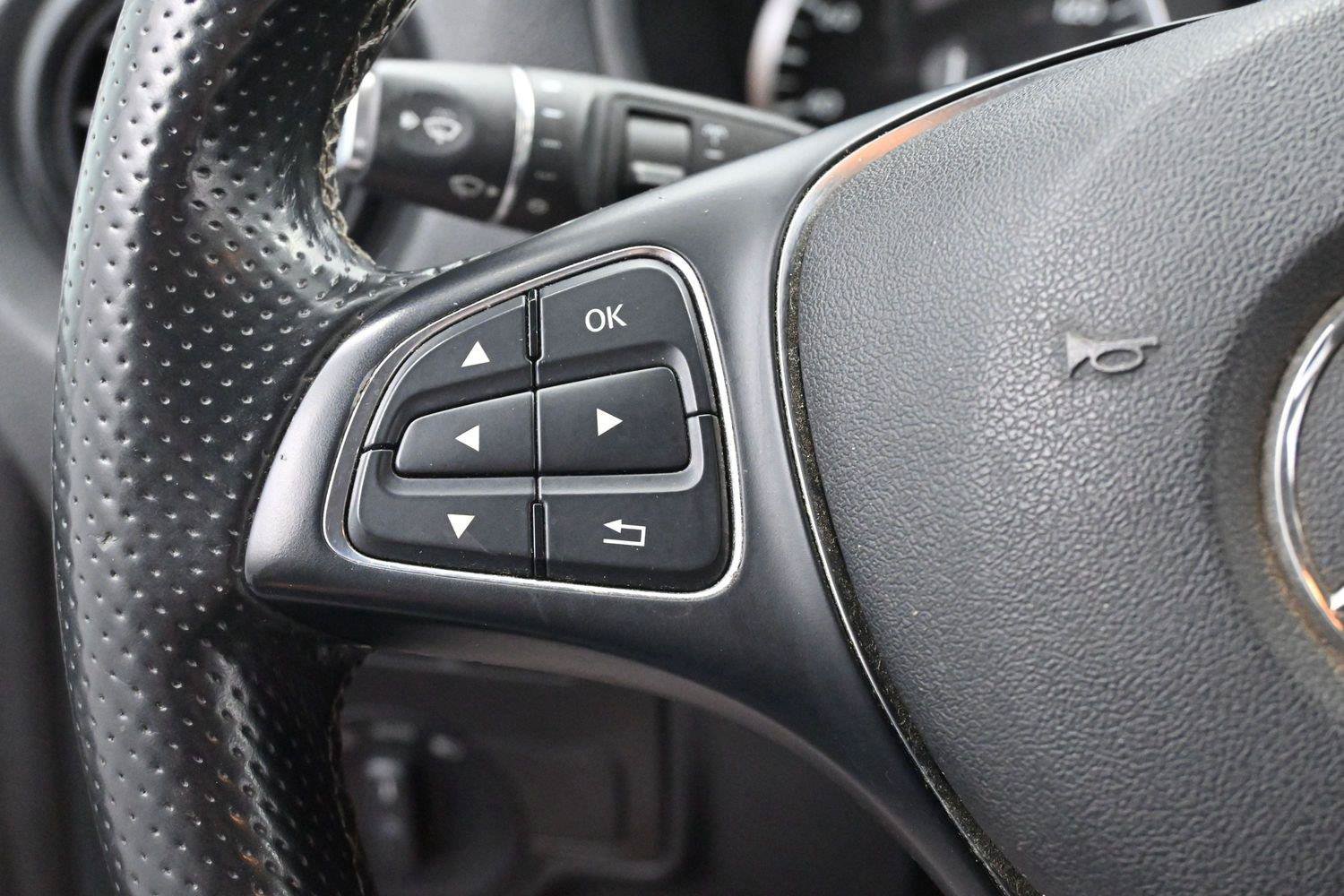 Used 2016 Mercedes-Benz Metris image 17