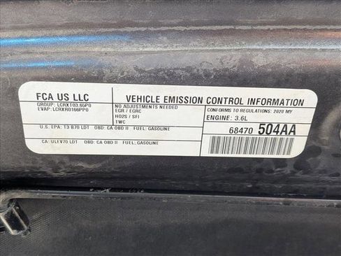 Used 2020 Jeep Gladiator Overland AWD/4WD image 22