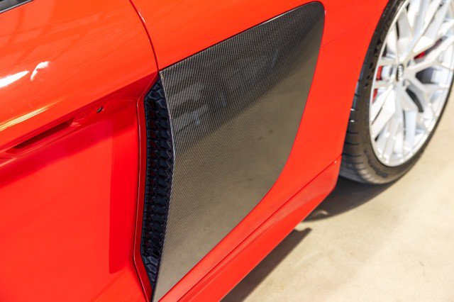 Used 2017 Audi R8 V10 plus AWD/4WD image 15