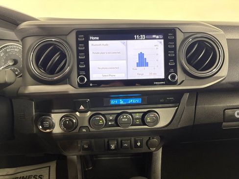 Used 2021 Toyota Tacoma TRD Off-Road AWD/4WD image 23