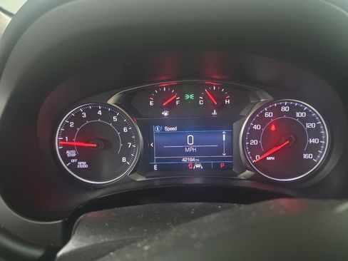 Used 2023 GMC Terrain SLE w/ Driver Convenience Package AWD/4WD image 10