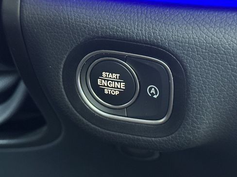 Certified 2025 Mercedes-Benz GLE 350 4MATIC image 16