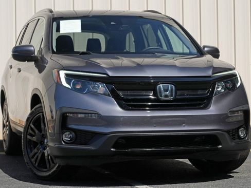 Used 2022 Honda Pilot Special Edition image 2