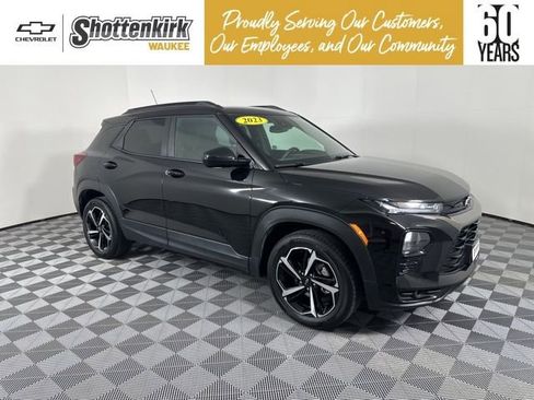 Used 2023 Chevrolet TrailBlazer RS w/ Convenience Package image 1