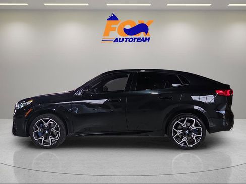 Used 2024 BMW X2 M35i AWD/4WD image 2