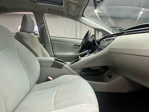 Used 2013 Toyota Prius Three w/ Solar Roof Pkg image 30