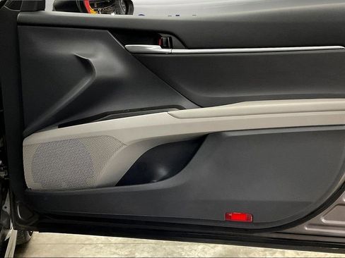 Used 2023 Toyota Camry SE image 27