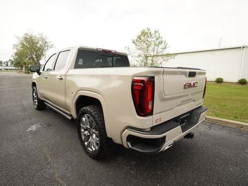 New 2026 GMC Sierra 1500 Denali w/ Denali Reserve Package AWD/4WD image 5