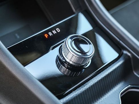 New 2025 Jeep Grand Cherokee Altitude image 20