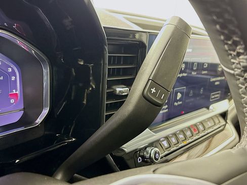 Used 2025 GMC Sierra 2500 SLE w/ SLE Value Package; image 22