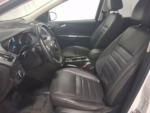 Used 2015 Ford Escape Titanium w/ Equipment Group 301A FWD image 14