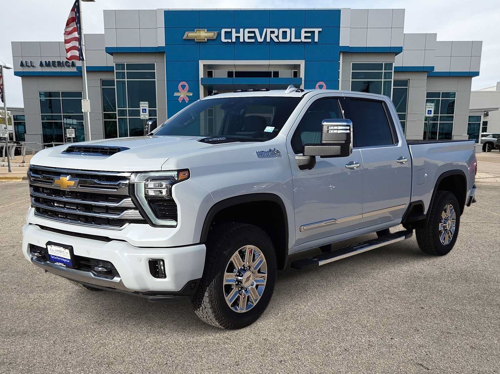 New 2026 Chevrolet Silverado 2500 High Country w/ High Country Premium Package AWD/4WD image 1