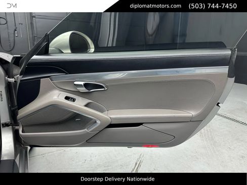 Used 2012 Porsche 911 Carrera S image 33