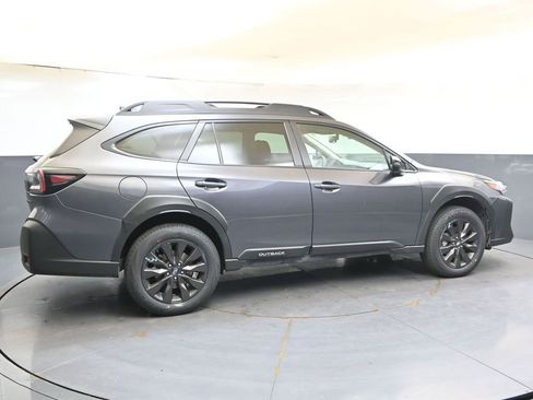 Certified 2025 Subaru Outback Onyx Edition AWD/4WD image 6
