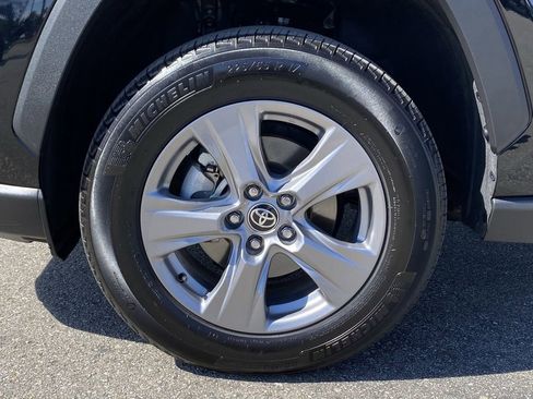 Used 2025 Toyota RAV4 XLE image 14