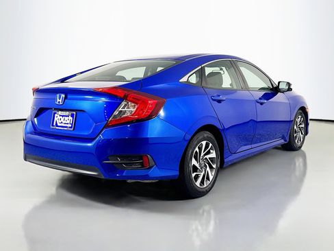 Used 2016 Honda Civic EX image 5