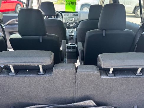 Used 2013 MAZDA MAZDA5 Sport image 14