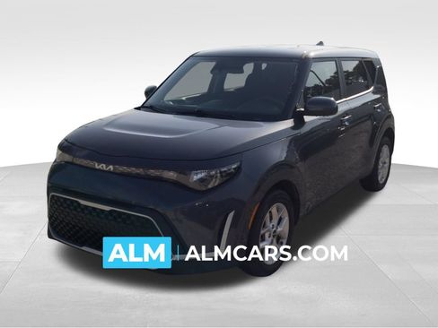 Used 2024 Kia Soul LX w/ Option Group 015 FWD image 1