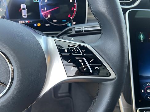 Used 2024 Mercedes-Benz C 300 Sedan image 18