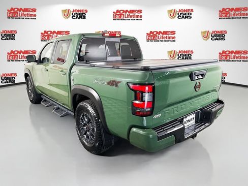 Certified 2022 Nissan Frontier PRO-4X w/ Pro-4X Premium Package AWD/4WD image 2