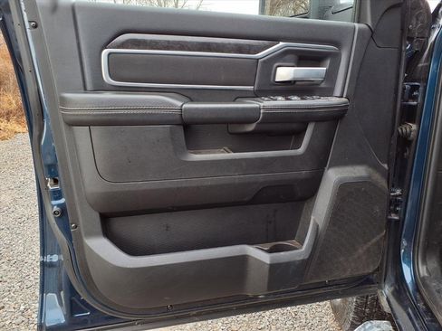 Used 2024 RAM 2500 Big Horn w/ Bed Utility Group image 22