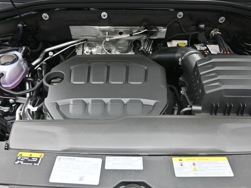 New 2026 Volkswagen Atlas Cross Sport SEL Premium R-Line AWD/4WD image 32