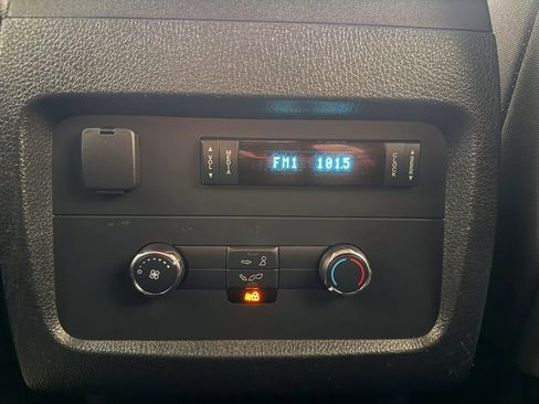 Used 2017 Ford Expedition XLT AWD/4WD image 29