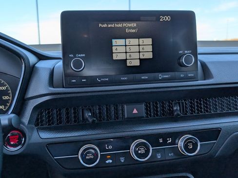 Used 2025 Honda CR-V LX image 17