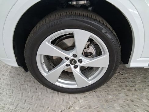 Used 2025 Audi Q5 Premium Plus w/ Premium Plus image 11