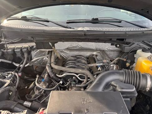 Used 2013 Ford F150 Lariat w/ Luxury Equipment Group image 11