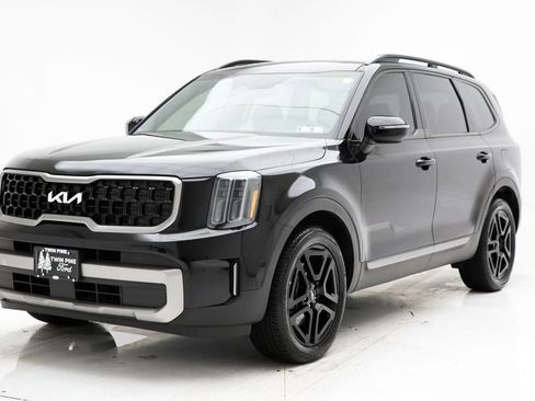 Used 2023 Kia Telluride EX X-Line image 2