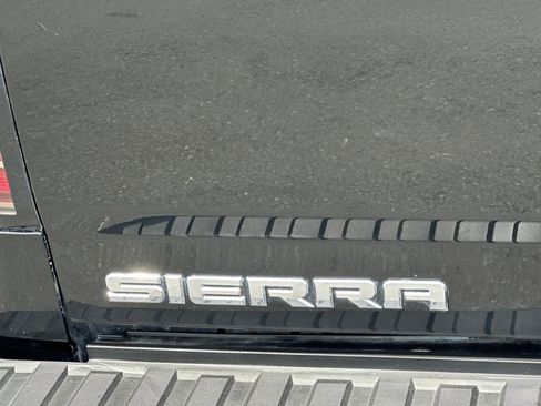 Used 2018 GMC Sierra 1500 Denali RWD image 26