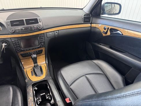 Used 2007 Mercedes-Benz E 350 Sedan image 15