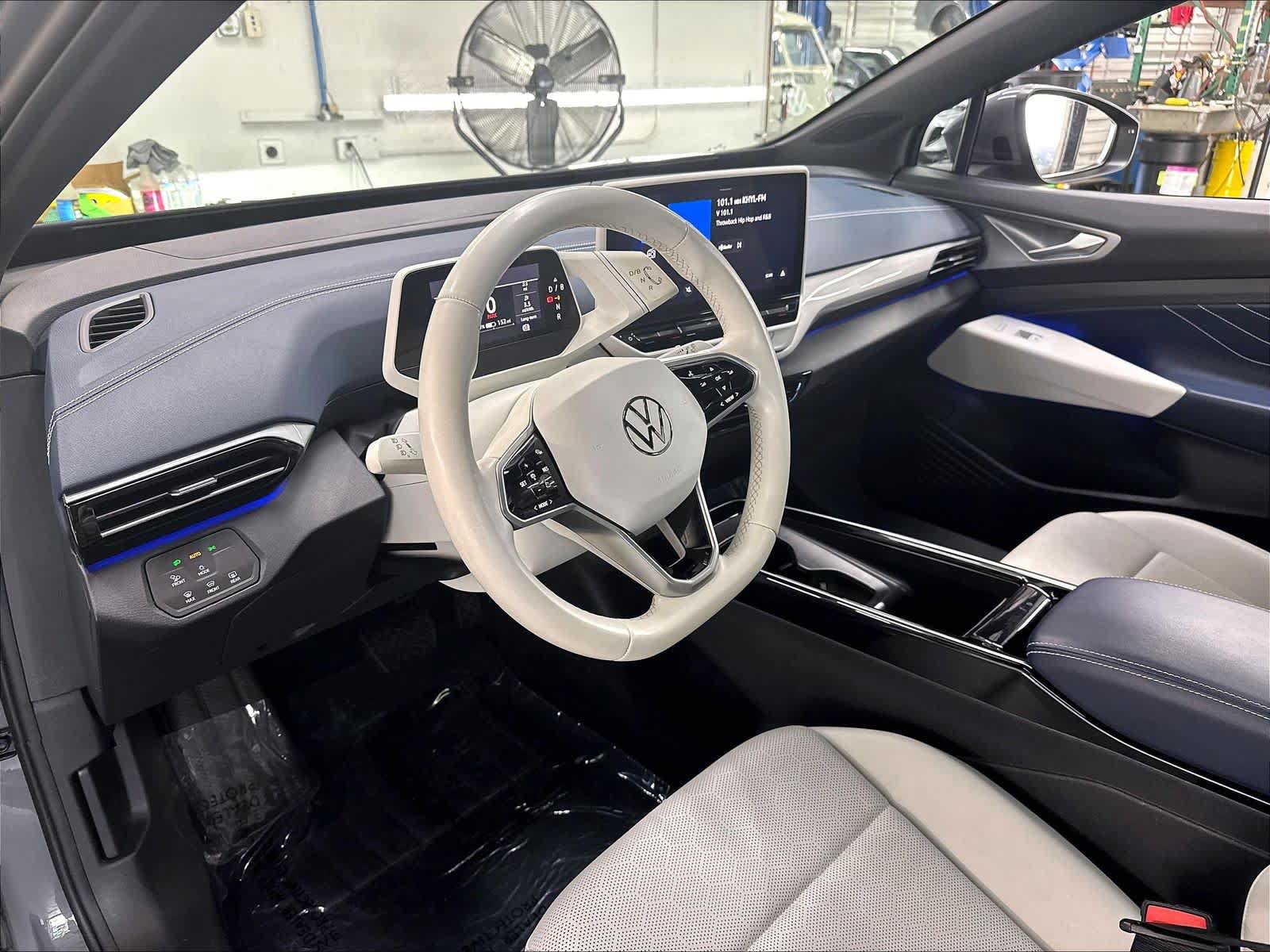 Used 2023 Volkswagen ID.4 Pro S AWD/4WD image 21