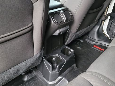 Used 2020 Jeep Gladiator Sport w/ Quick Order Package 24S image 25